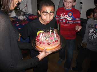 Animation enfants Anniversaire 11 ans GATEAU d'anniversaire.